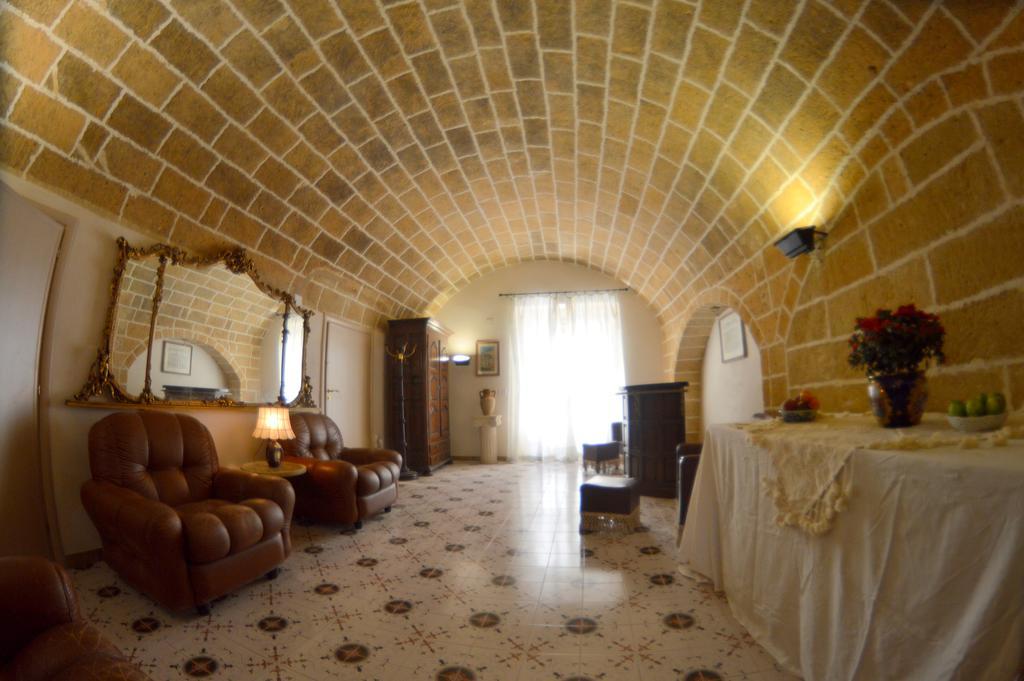 Palazzo Piccioli Hotel Gallipoli Exterior foto